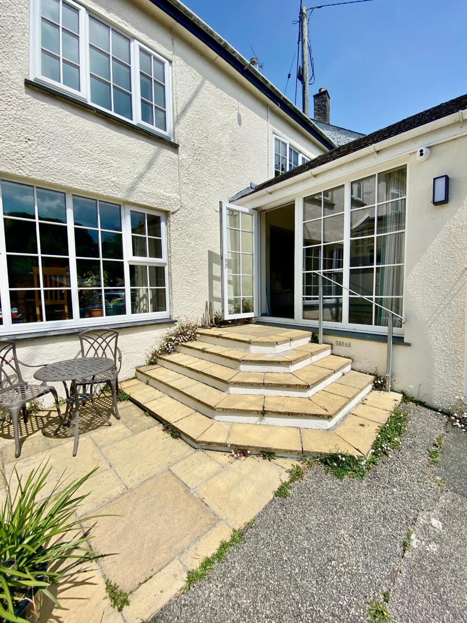 Lynwood House Self Contained Studio Tregoney ภายนอก รูปภาพ